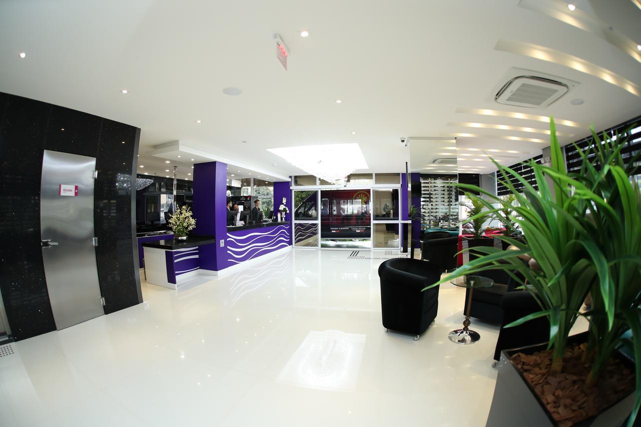Holiday & Business Hotel - Em Frente Ao Centro De Eventos E Arena Conda Chapecó Esterno foto